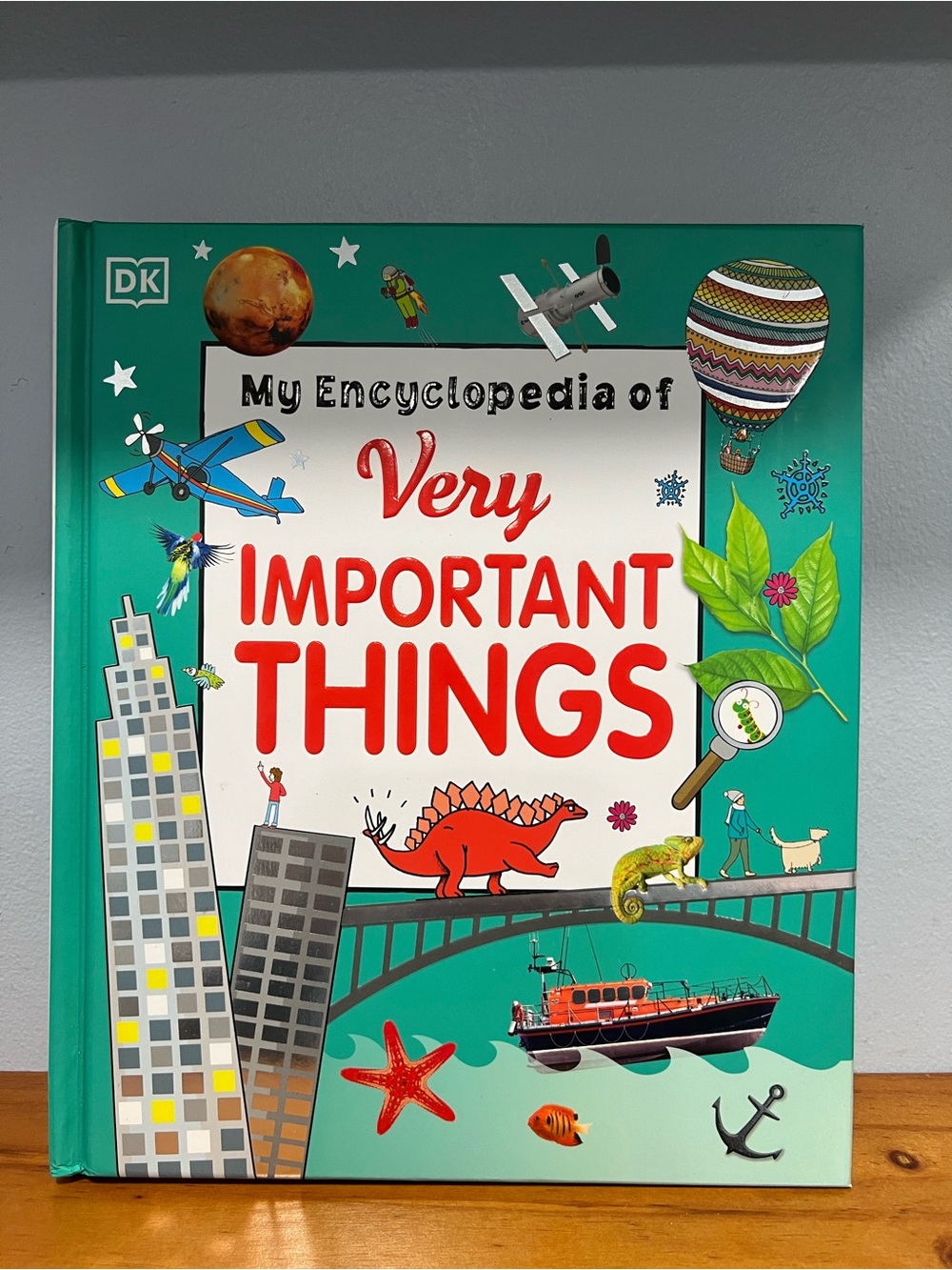 DK My Encyclopedia of Very Important Things Hardcover Book Pre Loved EXCELLENT